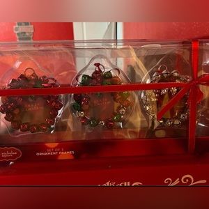 Set of three ornaments